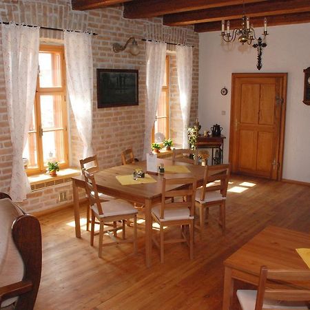 Rekreacni Areal Dvur Honetice Bagian luar foto